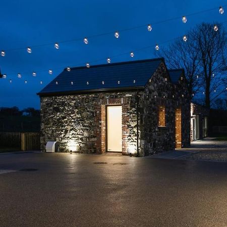 The Byre At Corrstown Village Портръш Екстериор снимка