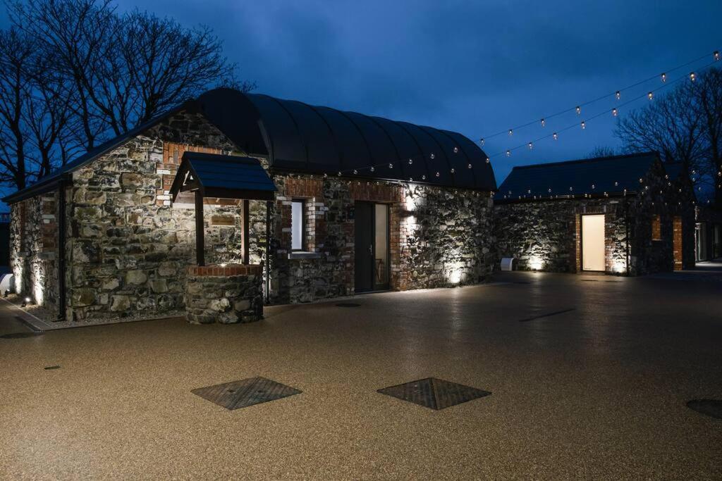 The Byre At Corrstown Village Портръш Екстериор снимка